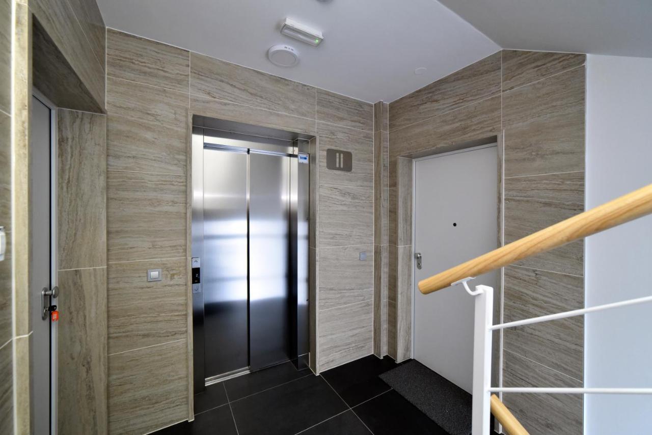 On Time Apartment Zagreb Exterior photo